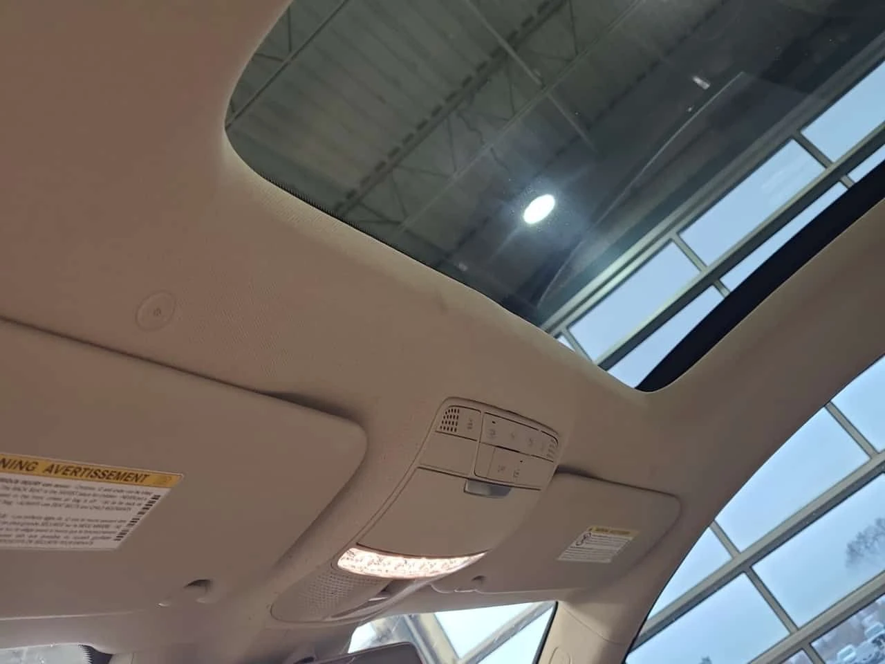 Mercedes-Benz E 450 BURMESTER| ОБДУХВАНЕ| 360 КАМЕРИ, снимка 14 - Автомобили и джипове - 54164006