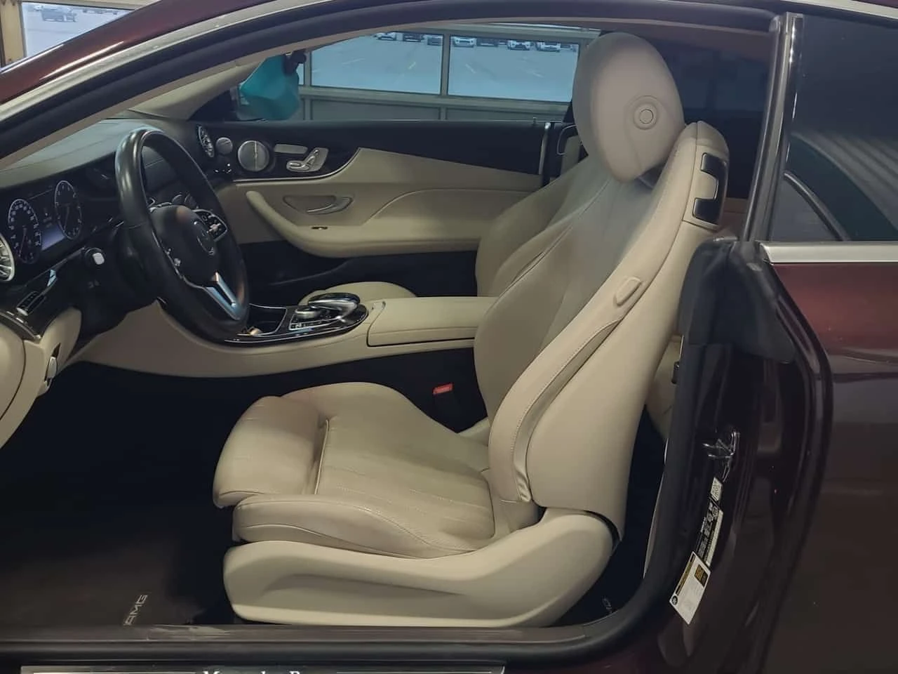 Mercedes-Benz E 450 BURMESTER| ОБДУХВАНЕ| 360 КАМЕРИ, снимка 9 - Автомобили и джипове - 54164006