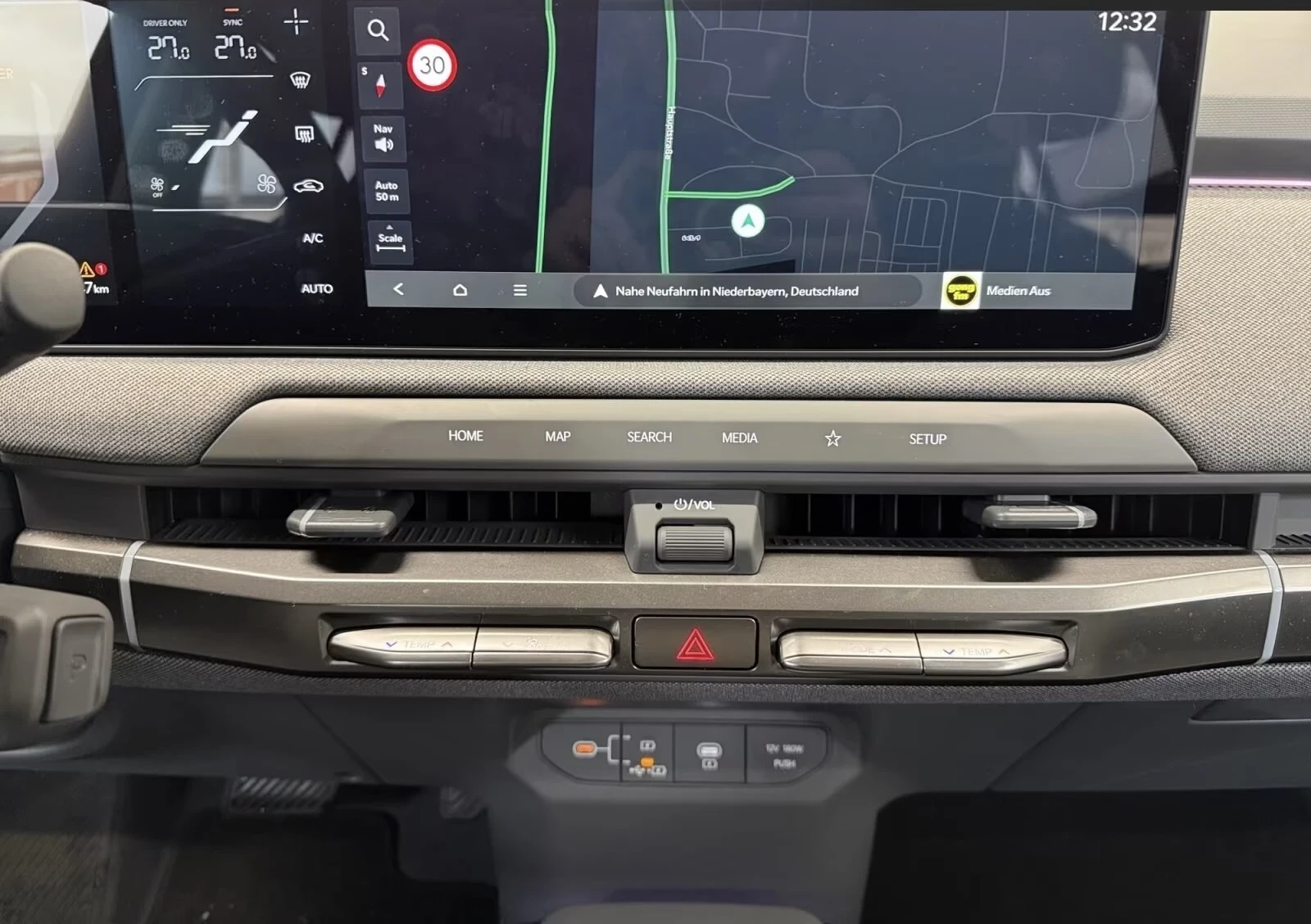 Kia EV3 81.4kWh Earth DISTRONIC Winter Package Keyless, снимка 11 - Автомобили и джипове - 54245527