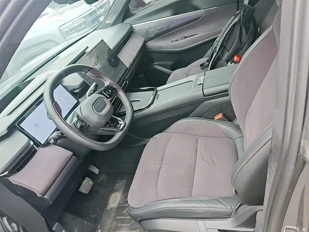 LynkCo 08 EM-P AWD Limited Edition autogeorge.com, снимка 17 - Автомобили и джипове - 54776717