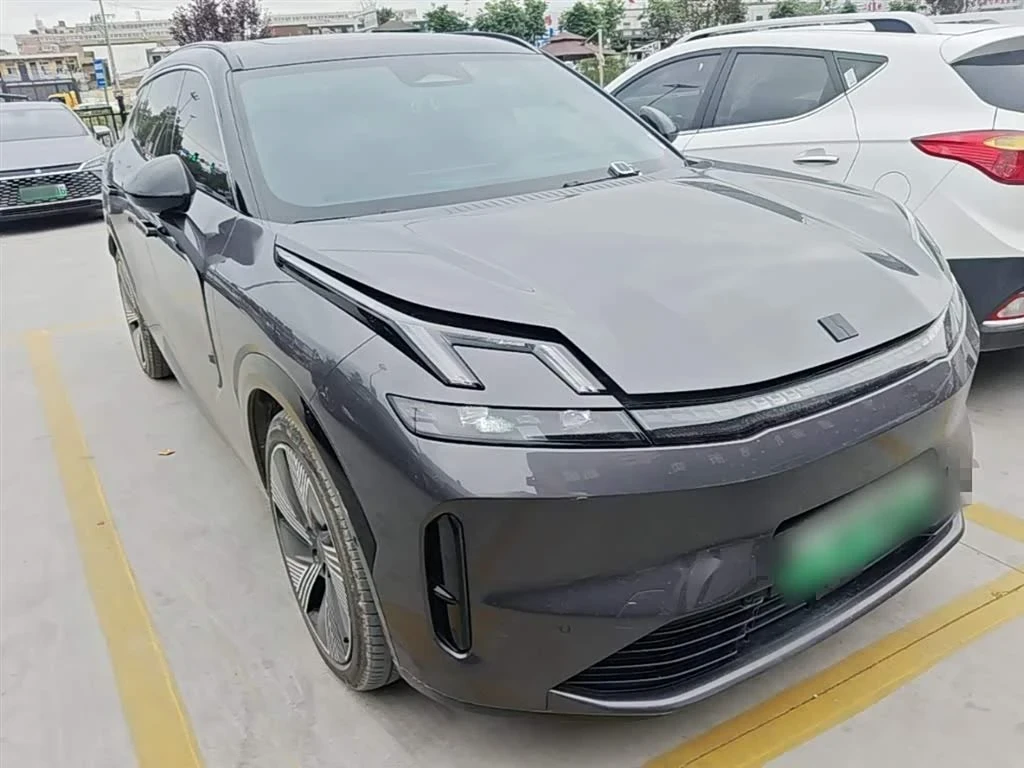 LynkCo 08 EM-P AWD Limited Edition autogeorge.com, снимка 4 - Автомобили и джипове - 54776717