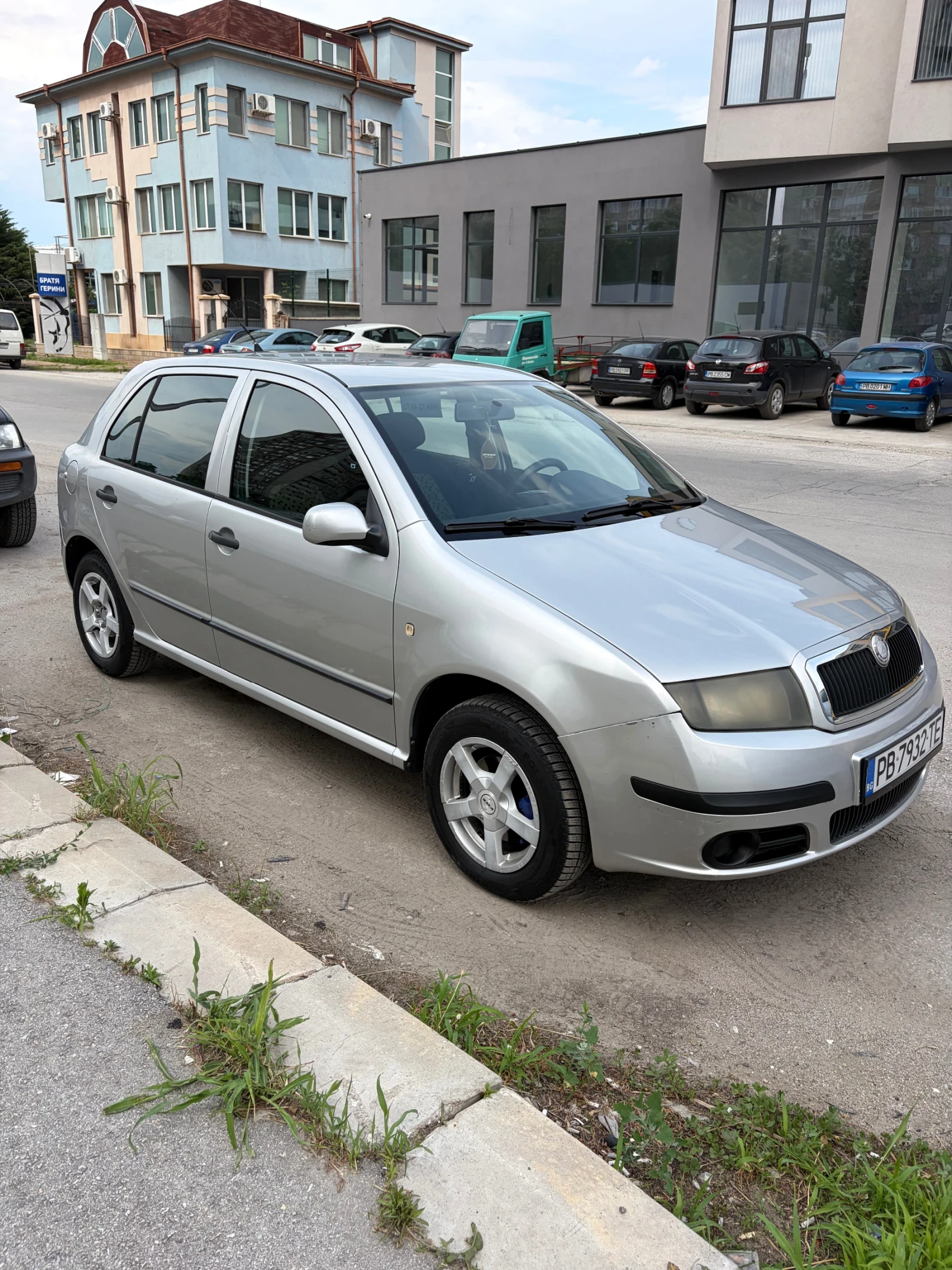 Skoda Fabia, снимка 3 - Автомобили и джипове - 54877093