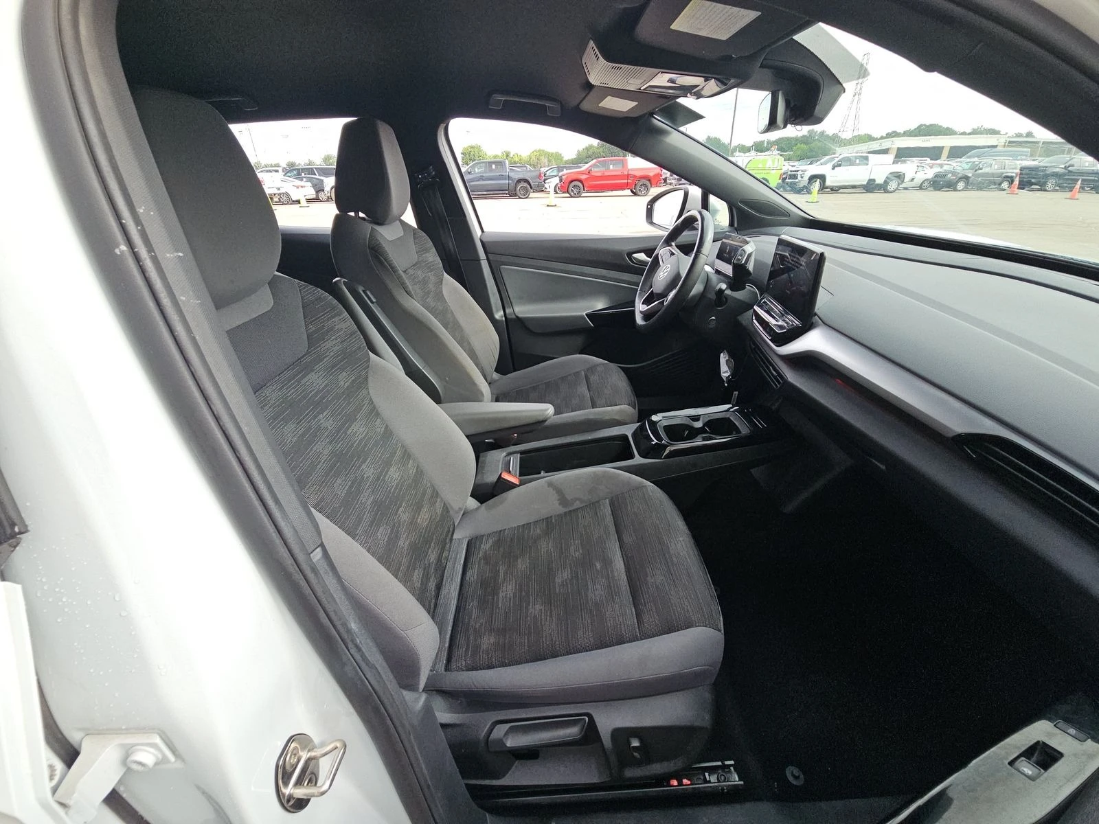 VW ID.4 PRO, снимка 13 - Автомобили и джипове - 54939781