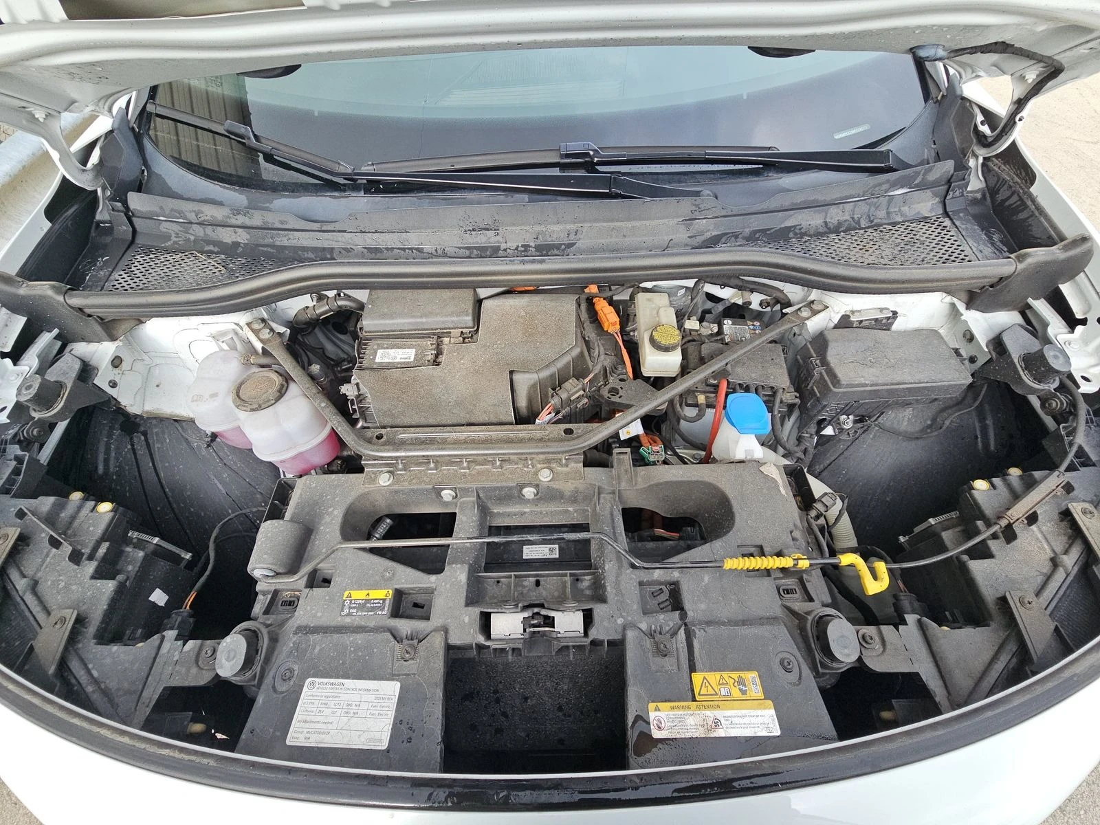 VW ID.4 PRO, снимка 15 - Автомобили и джипове - 54939781