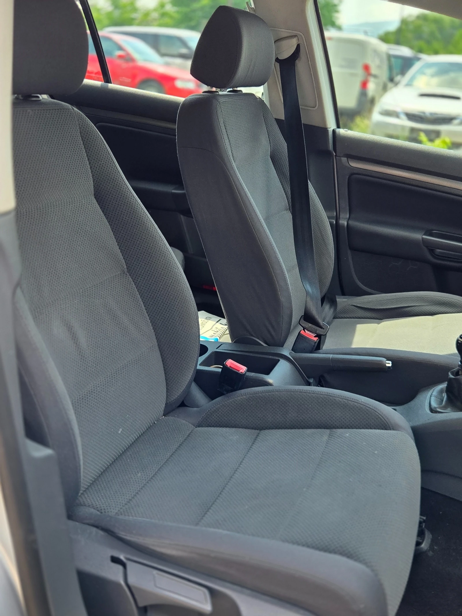 VW Golf 1.6i LPG 102к.с. 170хил.км., снимка 9 - Автомобили и джипове - 55008569