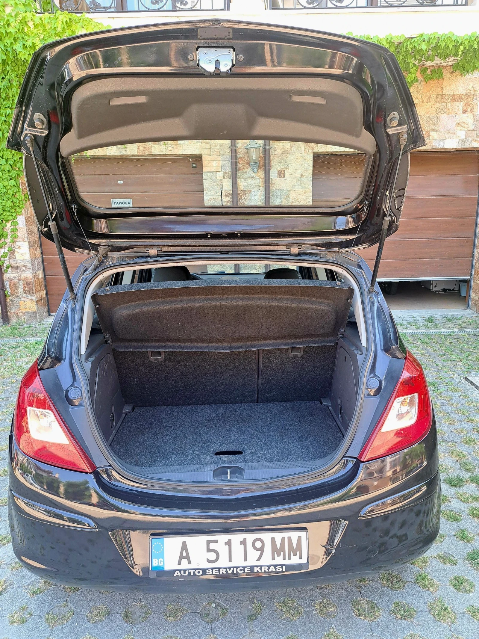 Opel Corsa 1.2, снимка 7 - Автомобили и джипове - 55058813