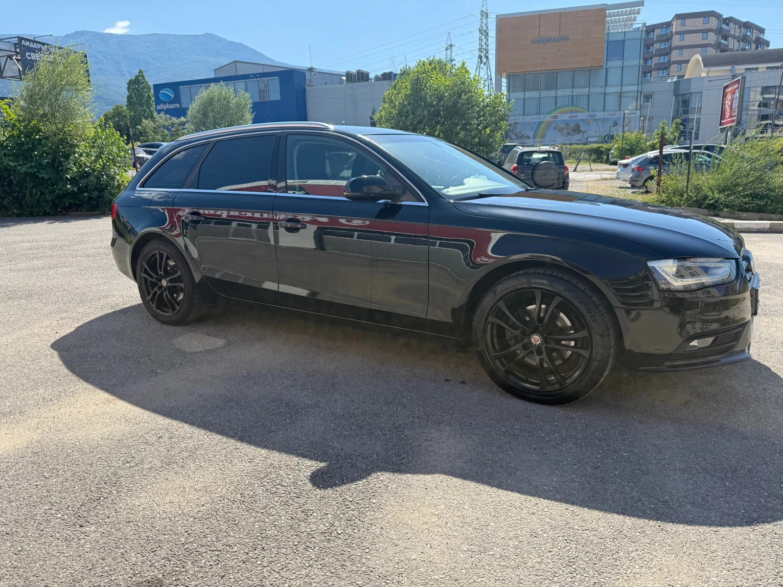 Audi A4 2.0TDI* LED* NAVI* AVTOMATIK, снимка 3 - Автомобили и джипове - 55088853