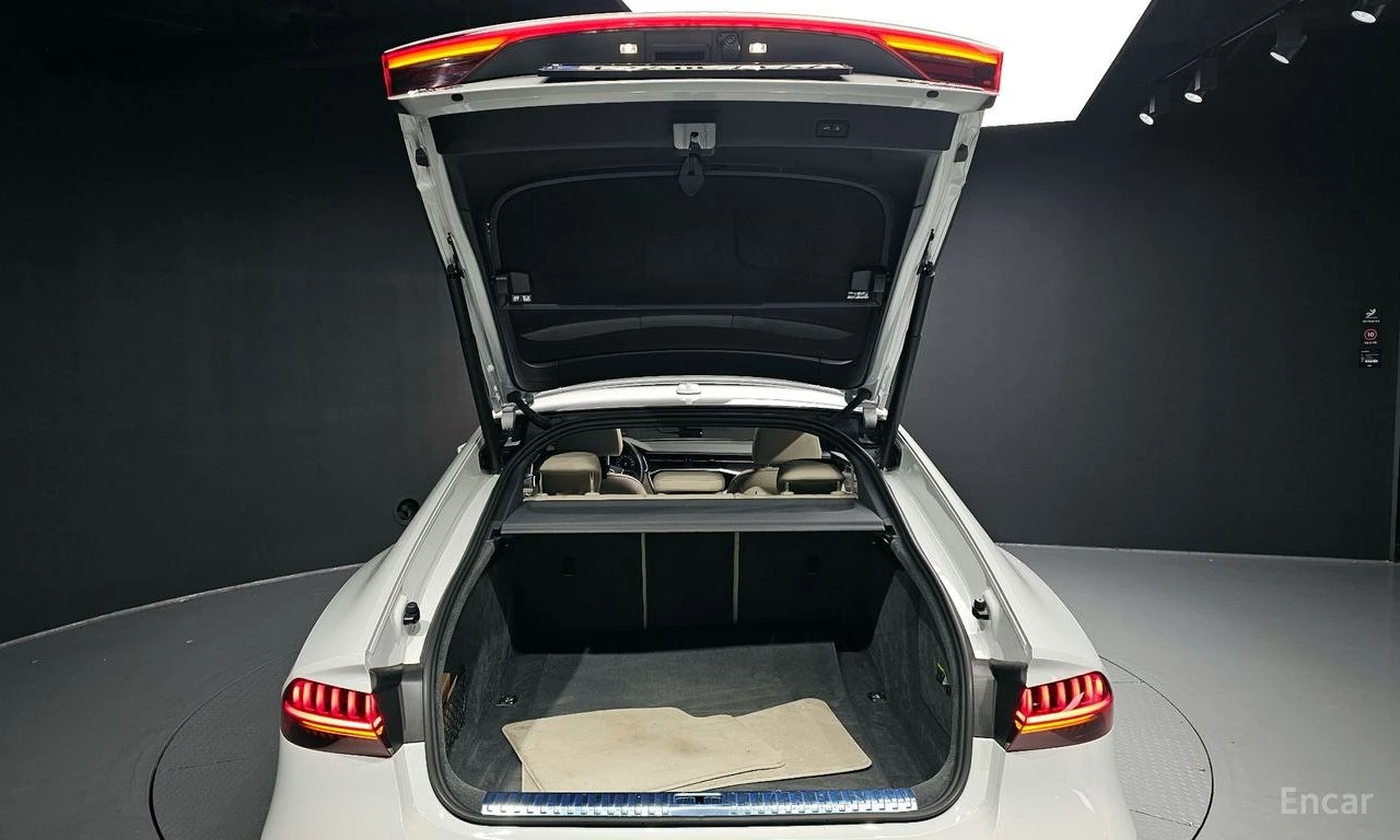 Audi A7 ДИСТРОНИК * ОБДУХВАНЕ * HEAD-UP * ФИКСИРАНА ЦЕНА, снимка 11 - Автомобили и джипове - 55155596