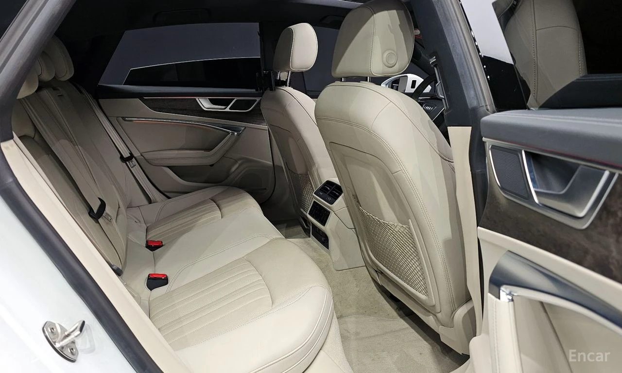 Audi A7 ДИСТРОНИК * ОБДУХВАНЕ * HEAD-UP * ФИКСИРАНА ЦЕНА, снимка 13 - Автомобили и джипове - 55155596