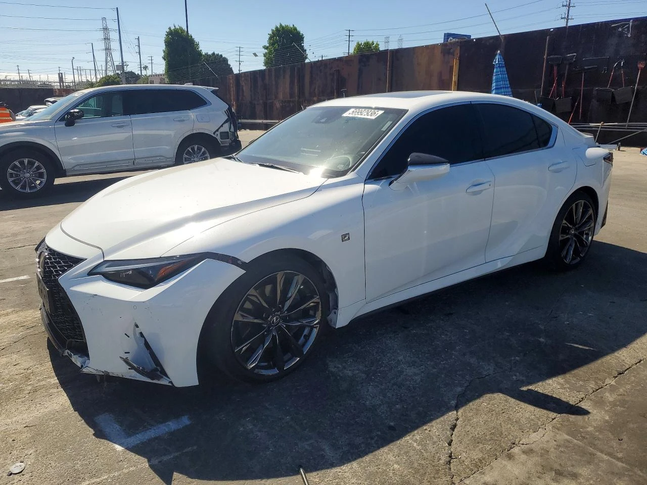 Lexus IS 350 F* SPORT* ПОДГРЕВ* КАМЕРА* SUNROOF* KEYLESS* , снимка 2 - Автомобили и джипове - 55437640