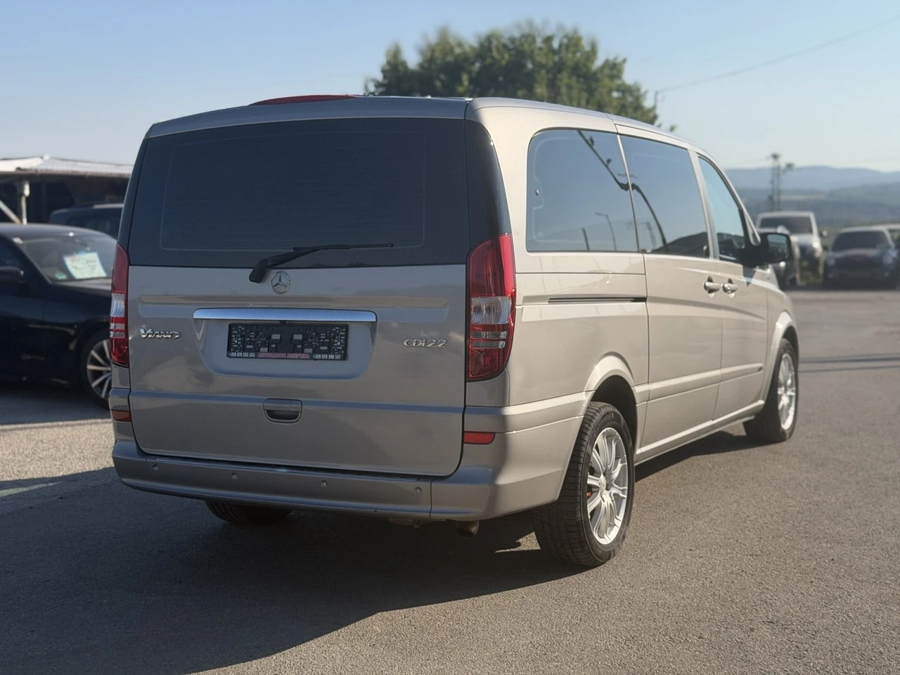 Mercedes-Benz Viano 2.2CDI FACELIFT NAVI, снимка 6 - Автомобили и джипове - 55743192