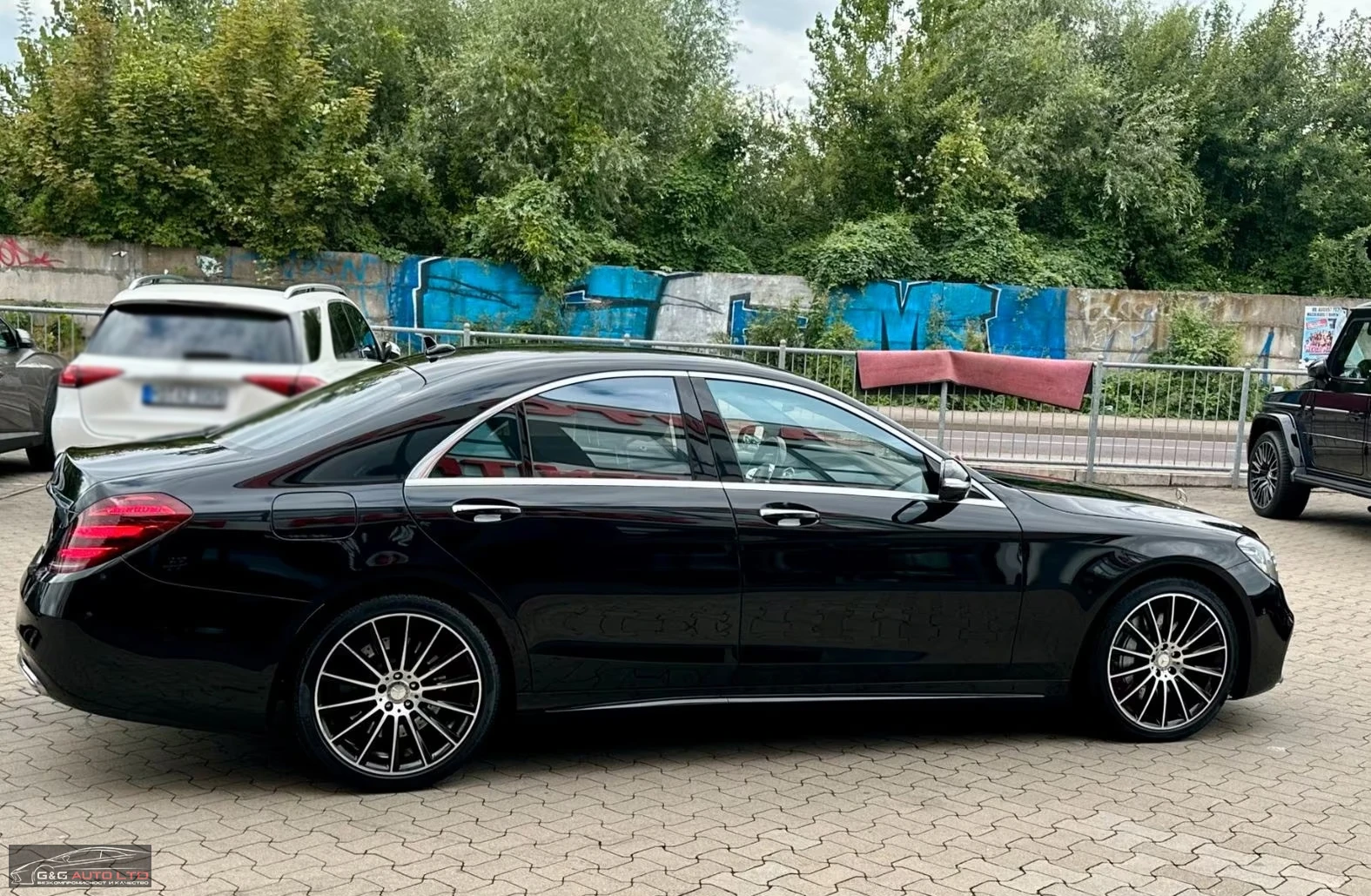 Mercedes-Benz S 560 AMG/469HP/4M/BURM/360/BURM./333h, снимка 4 - Автомобили и джипове - 55790835