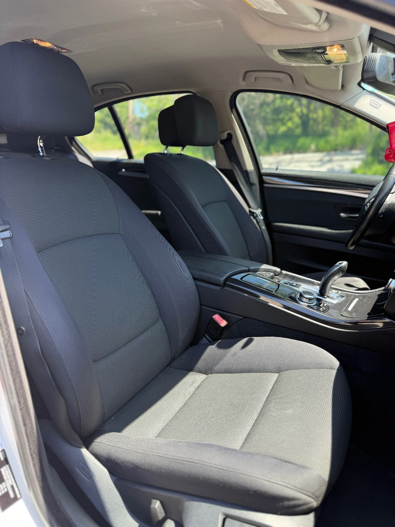 BMW 520, снимка 12 - Автомобили и джипове - 56630351