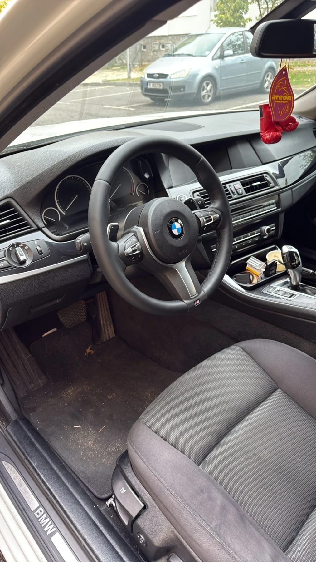 BMW 520, снимка 10 - Автомобили и джипове - 56630351