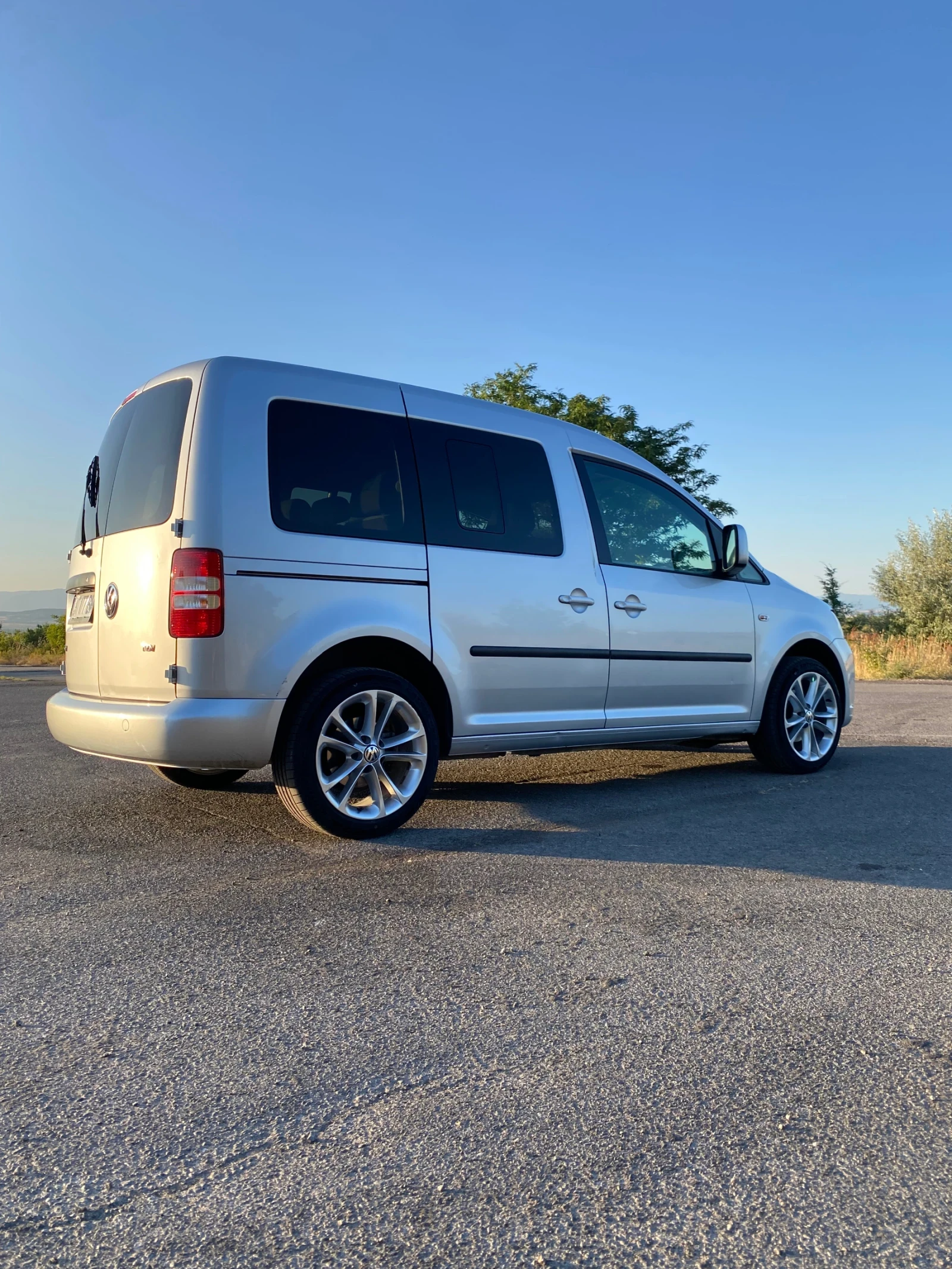 VW Caddy 1.6 | Mobile.bg � ����������� 2