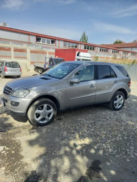     Mercedes-Benz ML 420 V8 bi turbo