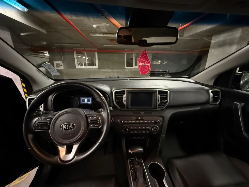 Kia Sportage, снимка 13 - Автомобили и джипове - 52854683