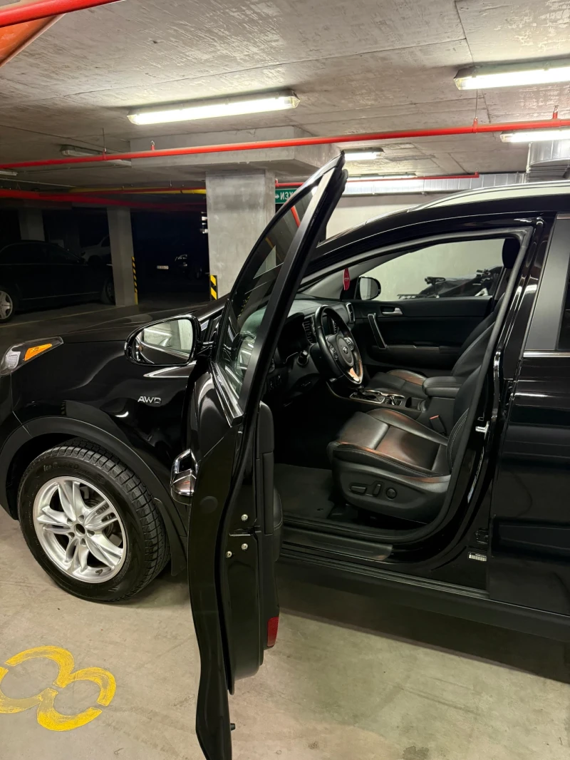 Kia Sportage, снимка 3 - Автомобили и джипове - 52854683