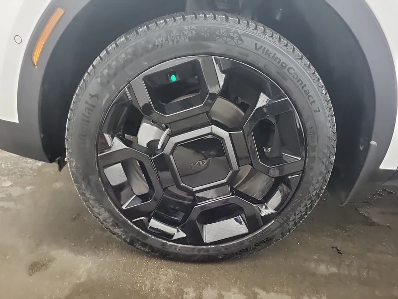 Kia Sorento 2.5L 4cyl AWD, снимка 9 - Автомобили и джипове - 53526374