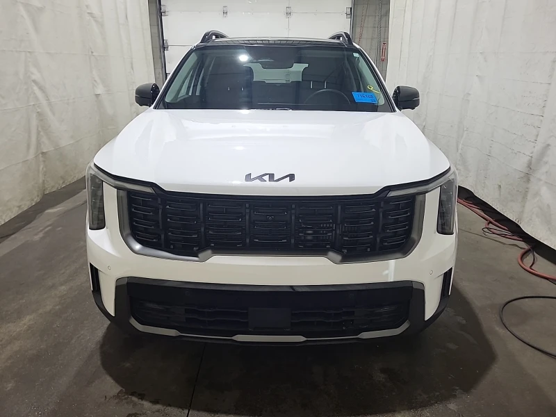 Kia Sorento 2.5L 4cyl AWD, снимка 13 - Автомобили и джипове - 53526374