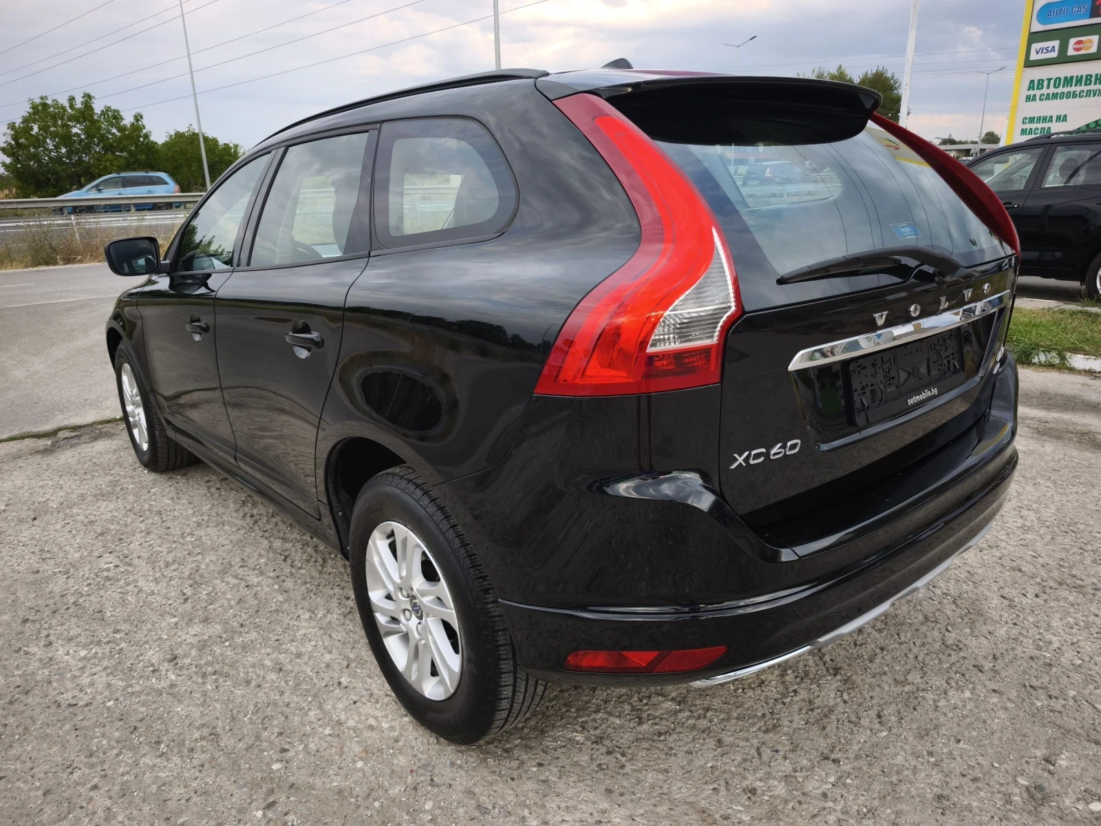 Volvo XC60 2.4d 4x4 190k EVRO 6 FULL SERVICE IN VOLVO NEW  - изображение 5