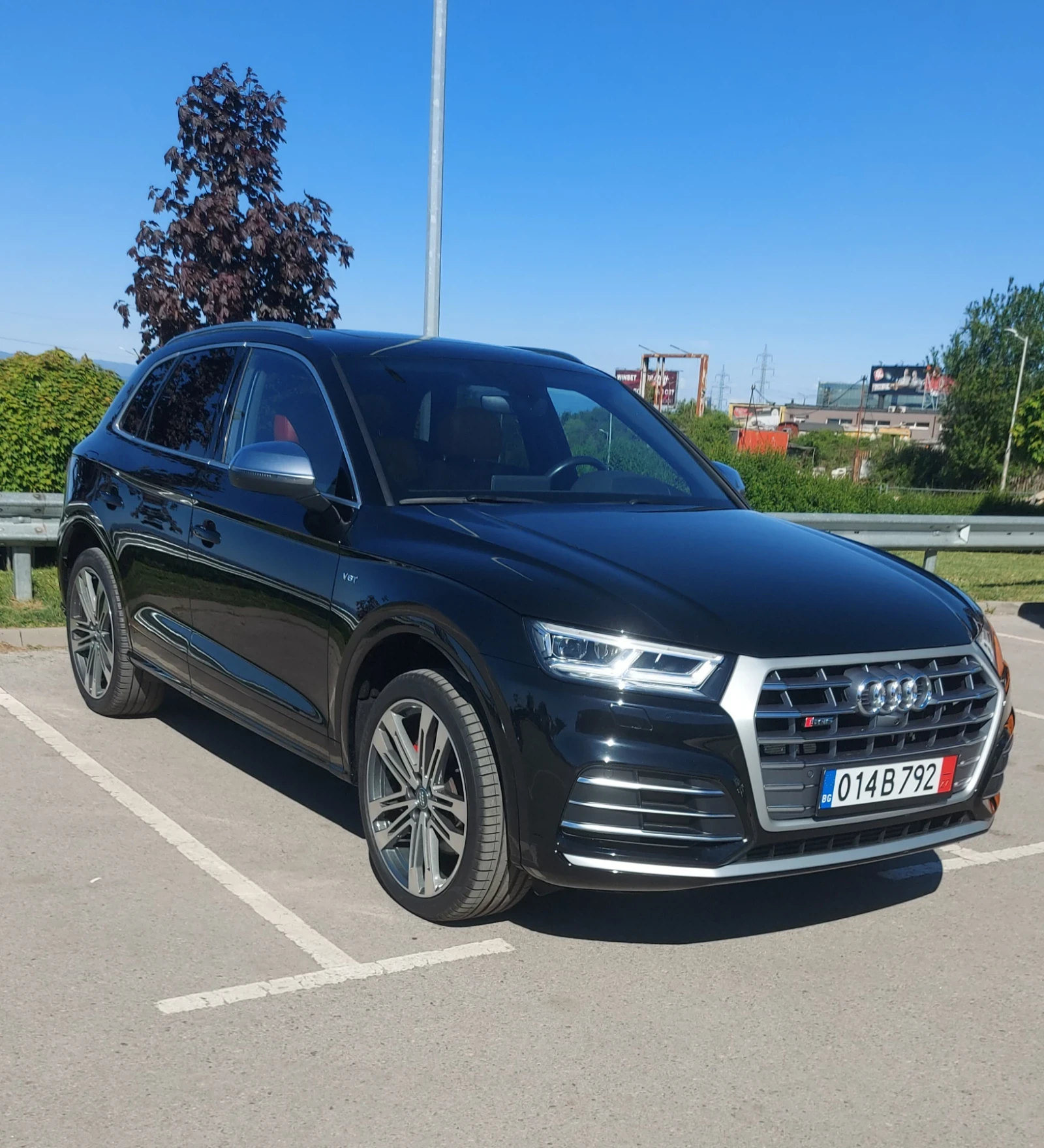 Audi SQ5, снимка 3 - Автомобили и джипове - 54688294