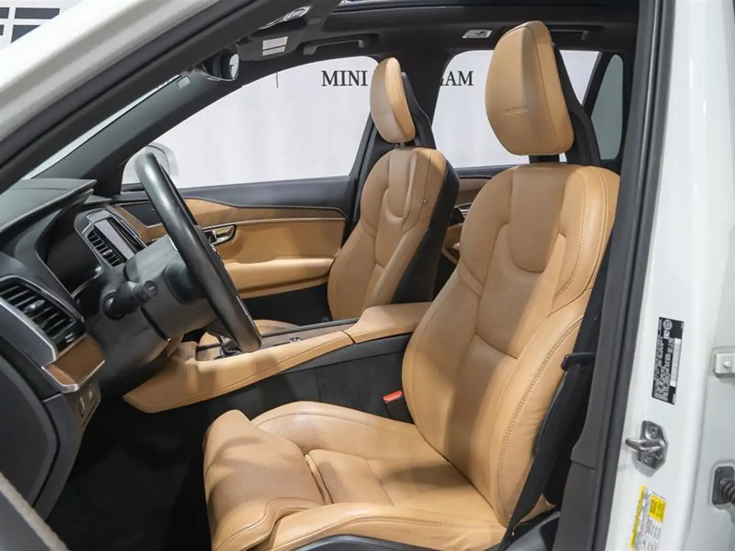 Volvo Xc90 T6* INSCRIPTION* ДИГИТАЛНО* ТАБЛО* ОБДУХВАНЕ* МАСА, снимка 9 - Автомобили и джипове - 55034667