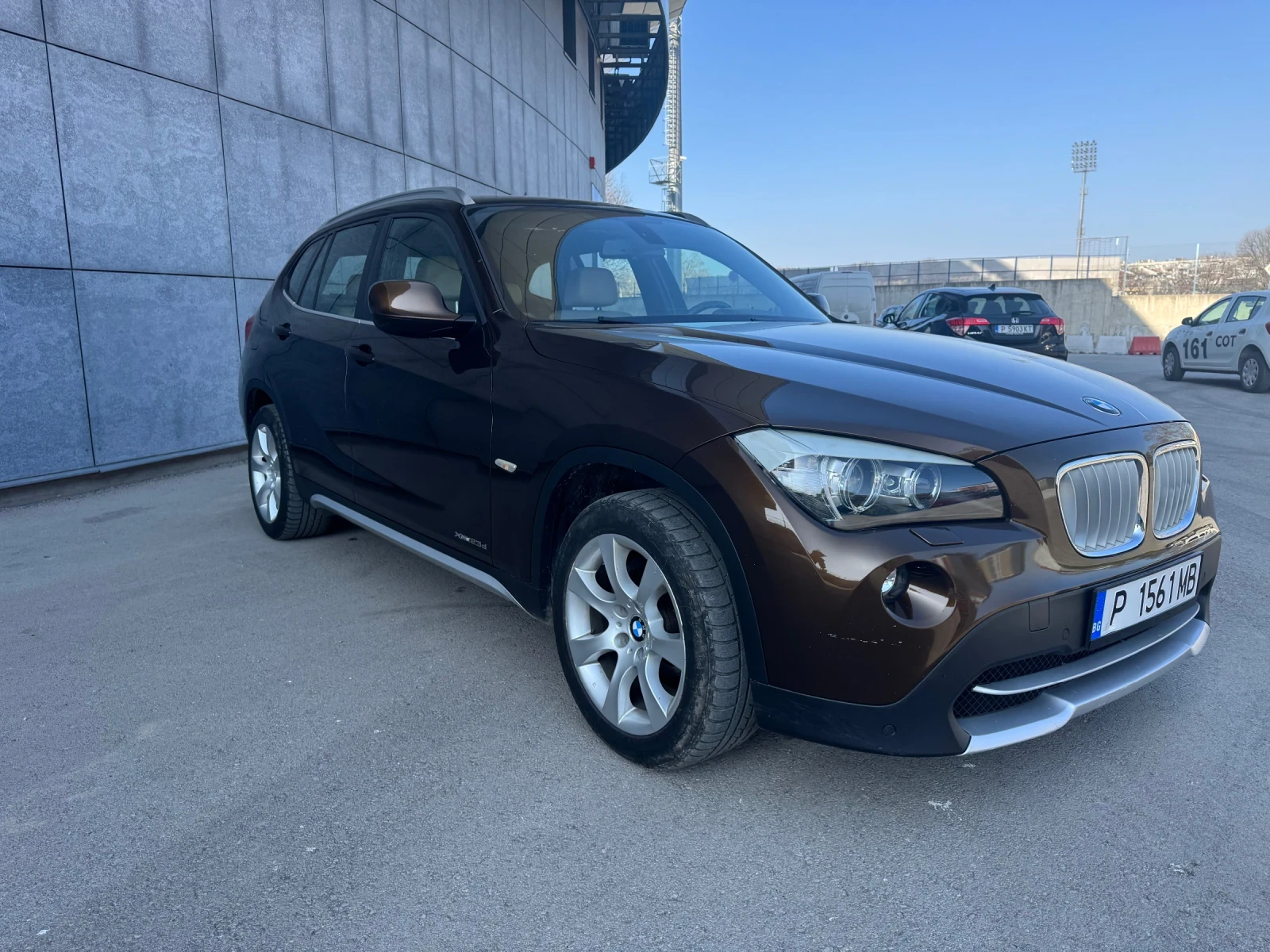 BMW X1 2.3D, снимка 2 - Автомобили и джипове - 55579403