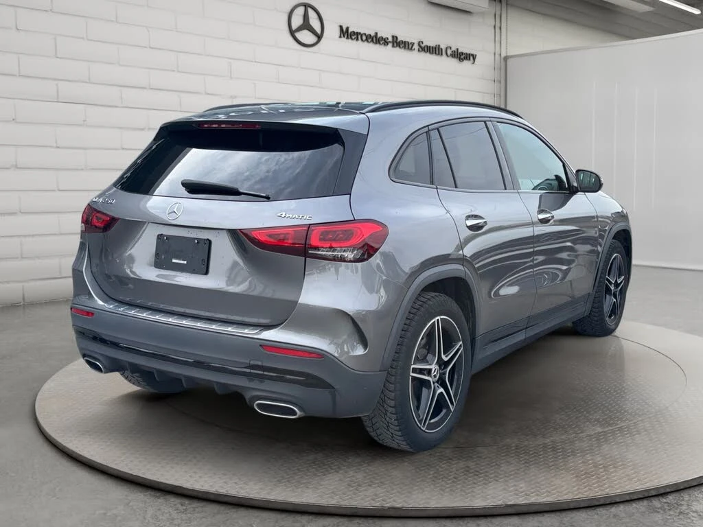 Mercedes-Benz GLA 250 4MATIC* AMG* КАМЕРА* ПАНОРАМА* ПОДГРЕВ* КРАЙНА ЦЕН, снимка 6 - Автомобили и джипове - 55941769