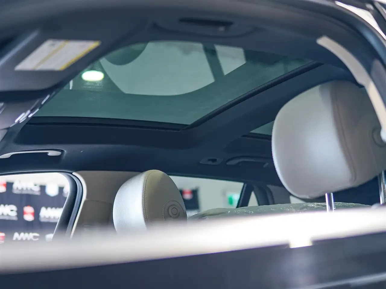Mercedes-Benz GLC, снимка 16 - Автомобили и джипове - 56180576