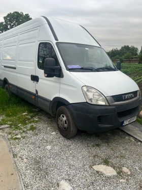 ������ Iveco 35c15
