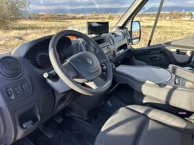 Renault Master, снимка 8 - Бусове и автобуси - 52157726