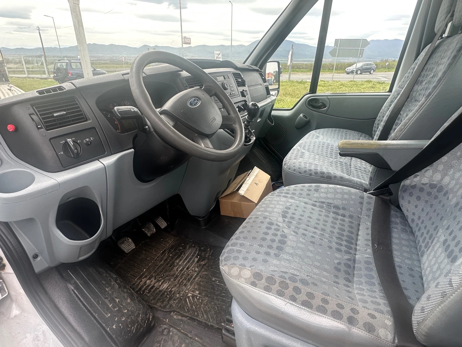 Ford Transit 2.4 TDCI KLIMA - изображение 8