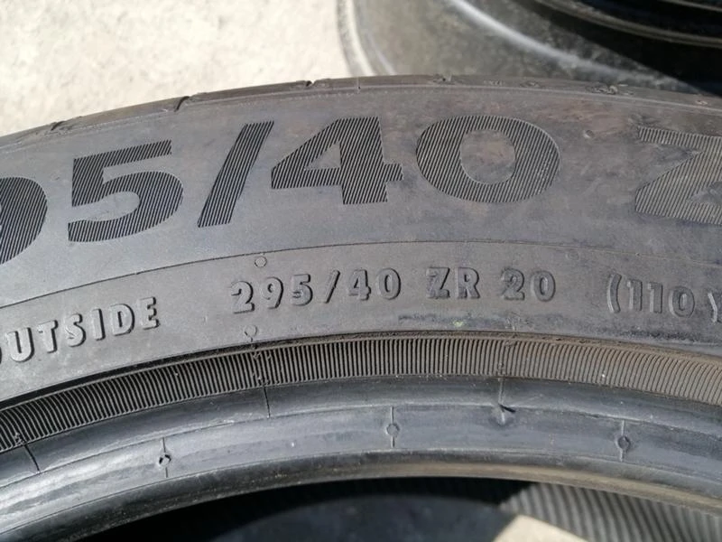 Гуми Летни 295/40R20, снимка 5 - Гуми и джанти - 36229244