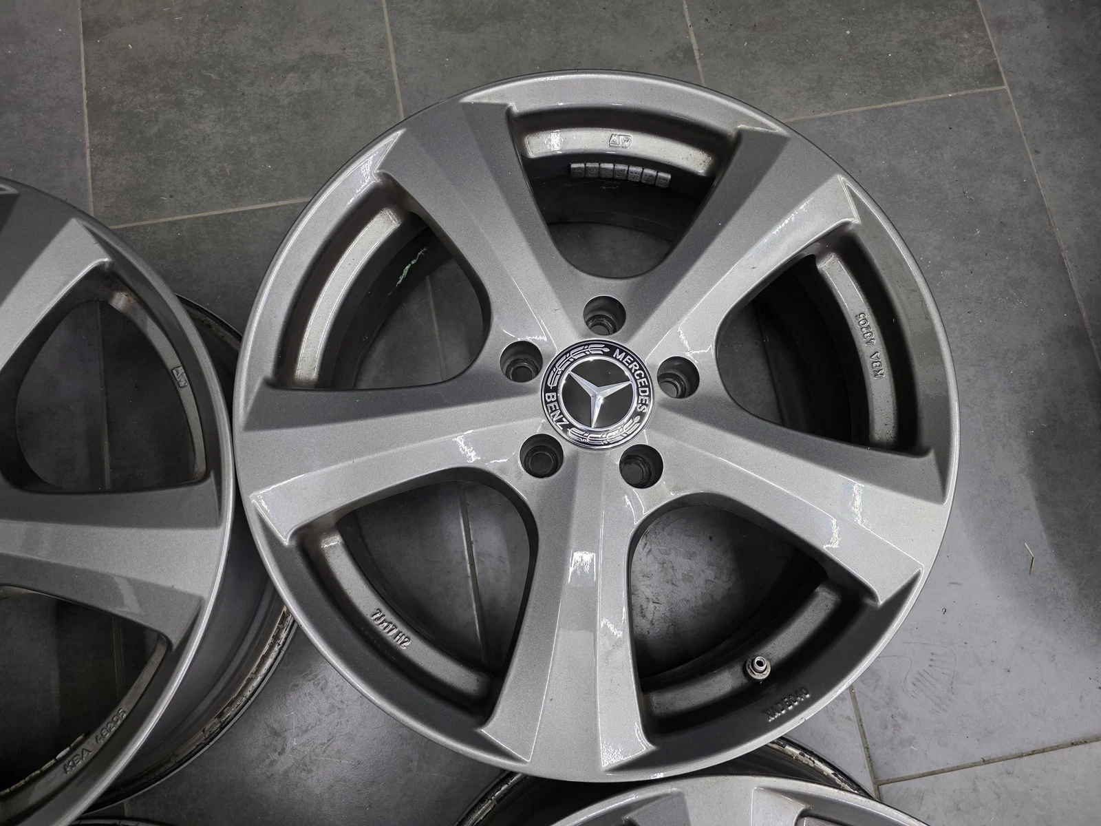 Джанти за Mercedes-Benz, снимка 6 - Гуми и джанти - 56718243