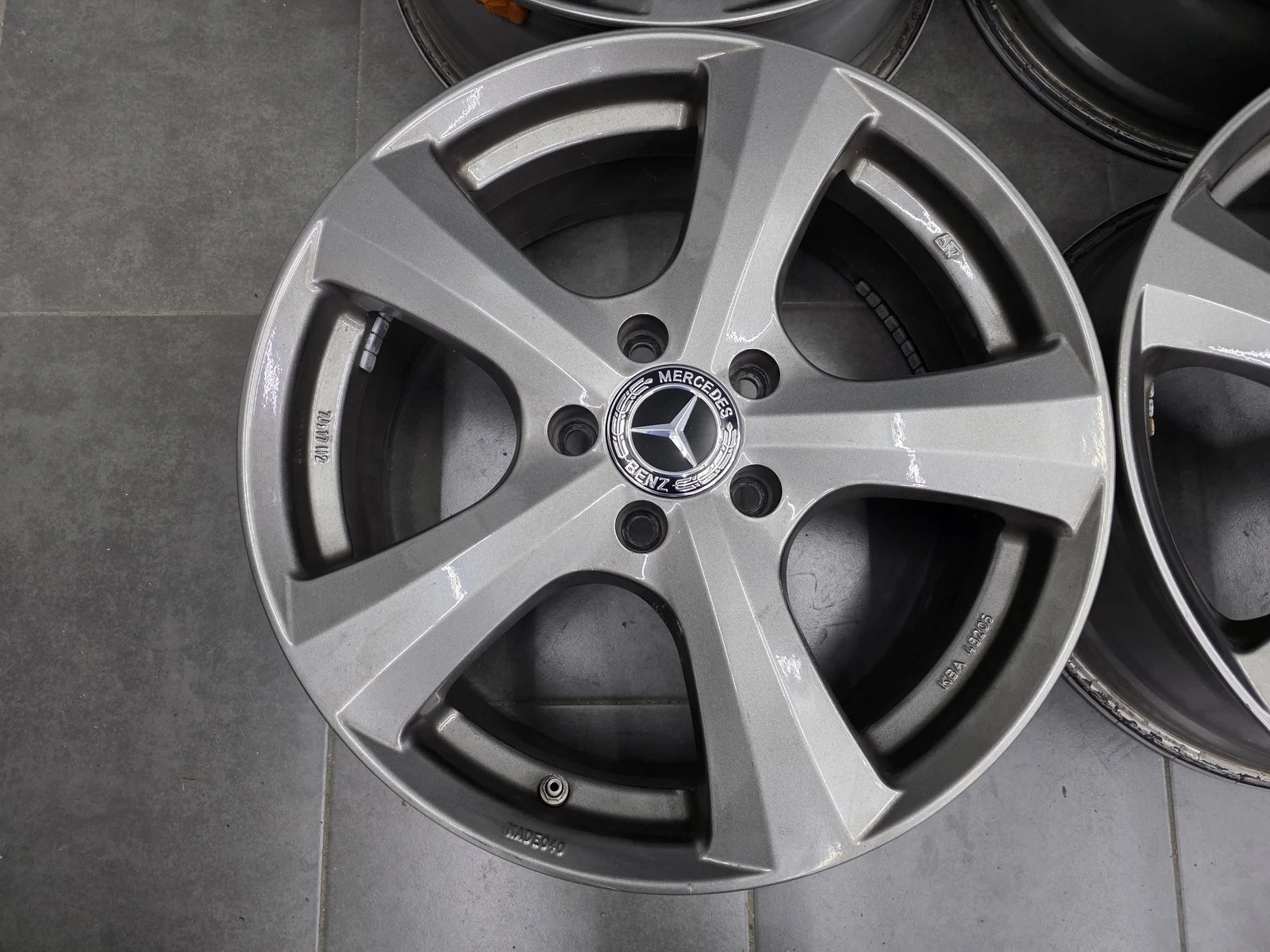 Джанти за Mercedes-Benz, снимка 7 - Гуми и джанти - 56718243