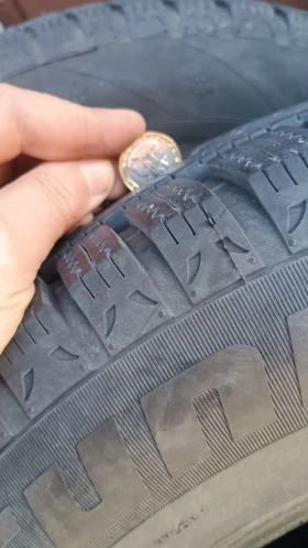 Гуми Зимни 195/65R15, снимка 8 - Гуми и джанти - 52712715