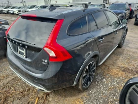 Volvo V60 Cross Country Premier * * CARFAX * * АВТО КРЕДИТ * * , снимка 4