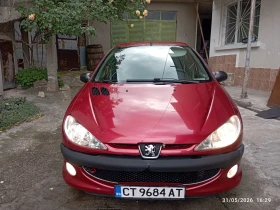 Peugeot 206 Лек, снимка 1