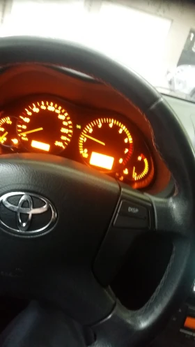 Обява за продажба на Toyota Avensis ~8 500 лв. - изображение 4