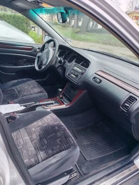 Honda Accord 1.8 Бензин газова уредба , снимка 4