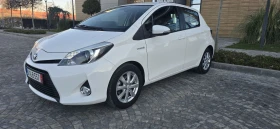 Toyota Yaris 1.5 HYBRID/БЕНЗИН/ЛИЗИНГ/КАМЕРА - 17800 лв. / 9101.00 € - 55498809 3