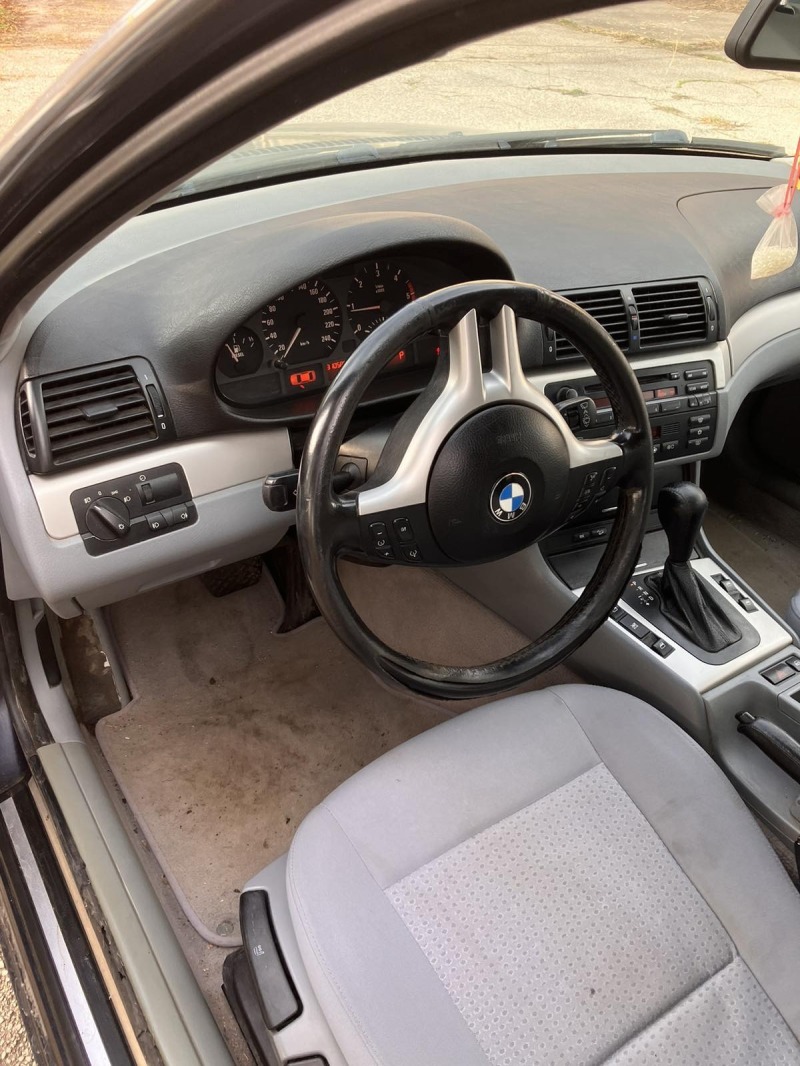 BMW 330, снимка 6 - Автомобили и джипове - 43396429
