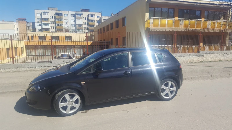 Seat Leon 2.0tdi, снимка 2 - Автомобили и джипове - 47004099