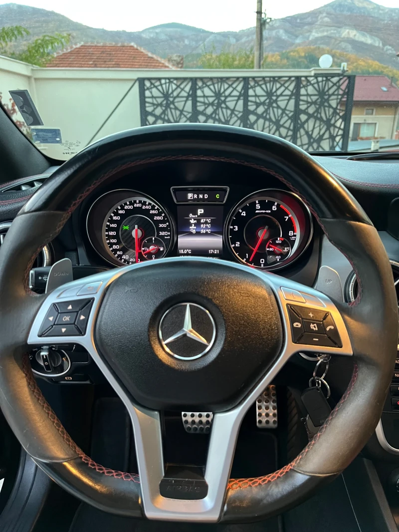 Mercedes-Benz CLA 45 AMG, снимка 16 - Автомобили и джипове - 47623835