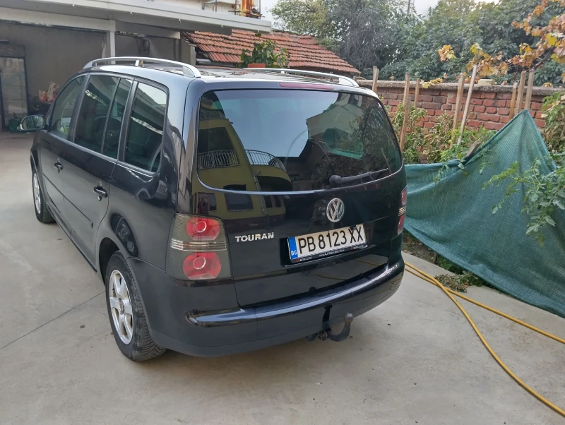 VW Touran Tauran, снимка 4 - Автомобили и джипове - 47750933