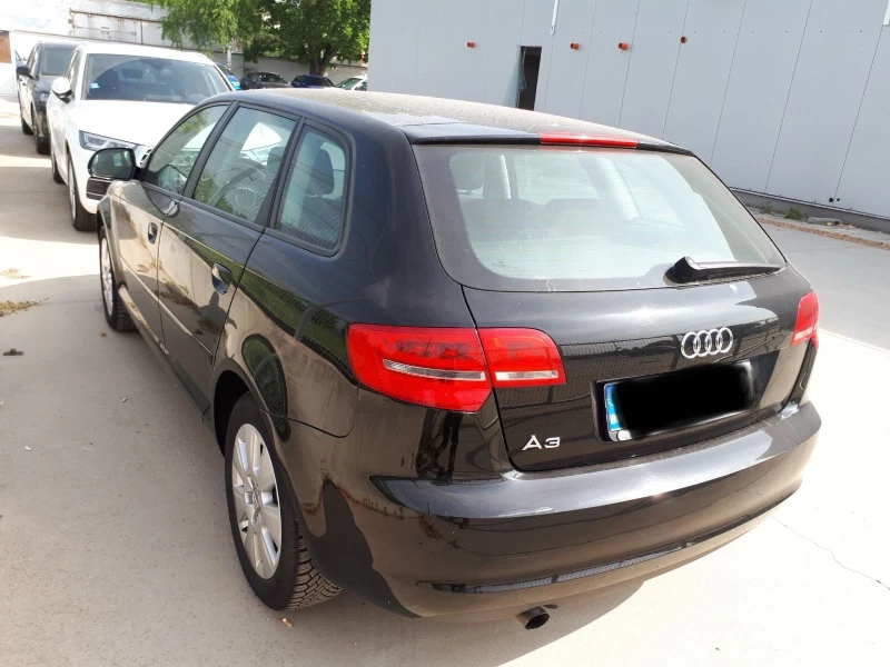 Audi A3 8P 8PA, снимка 2 - Автомобили и джипове - 47828529