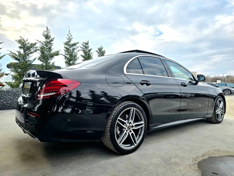 Mercedes-Benz E 220 D 4MATIC FULL AMG PACK ПАНОРАМА ЛИЗИНГ 100%, снимка 10 - Автомобили и джипове - 48999808