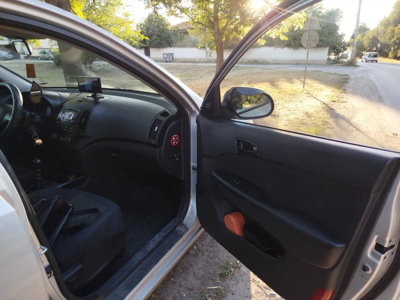 Hyundai I30, снимка 3 - Автомобили и джипове - 52742389