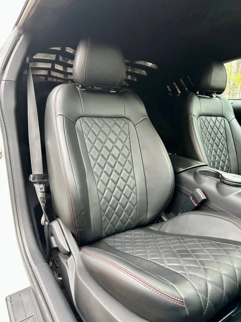 Ford Mustang, снимка 12 - Автомобили и джипове - 52693670